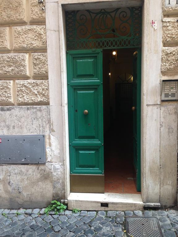 Small Navona Studio Rome Luaran gambar